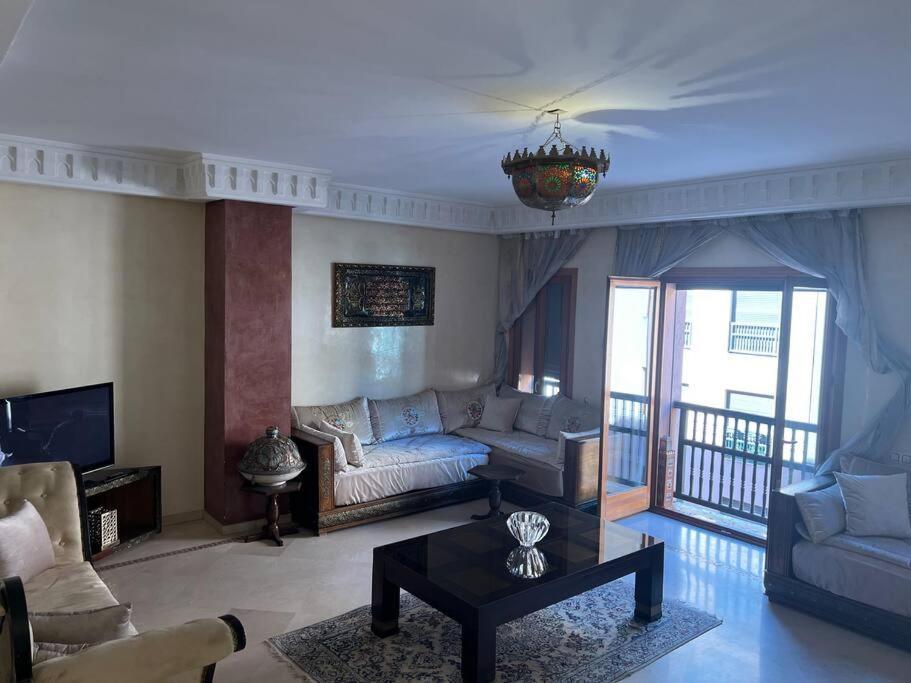Appartement Beautiful Central & Comfortable